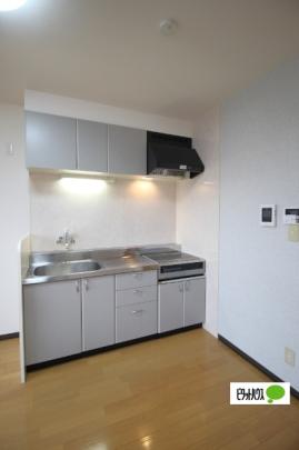 �y���̑��z�@�L�b�`��