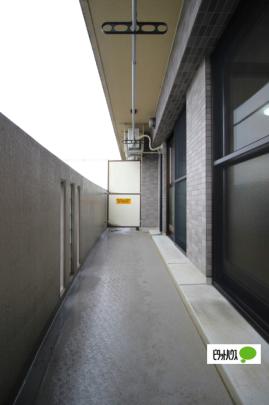 �y���̑��z�@�o���R�j�[