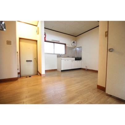 �y���̑��z�@���r���O