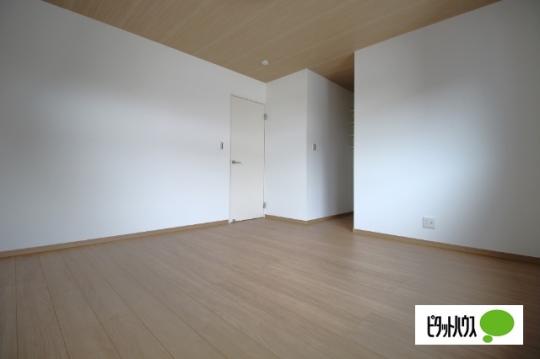 �y���̑��z�@���̑������E�X�y�[�X