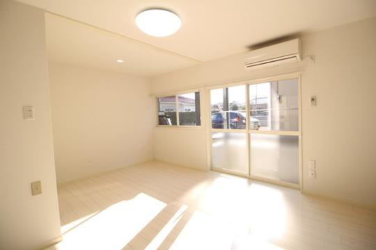 �y���̑��z�@���r���O