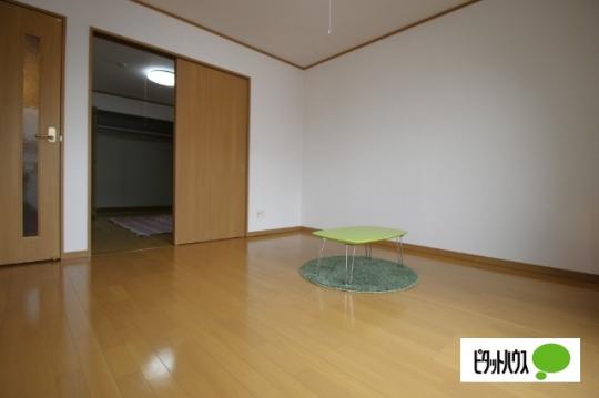 �y���̑��z�@���̑������E�X�y�[�X