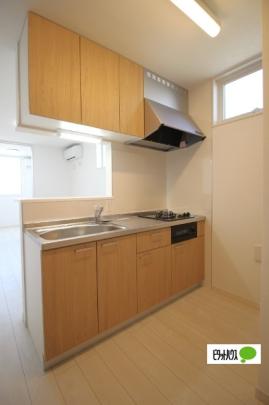 �y���̑��z�@�L�b�`��