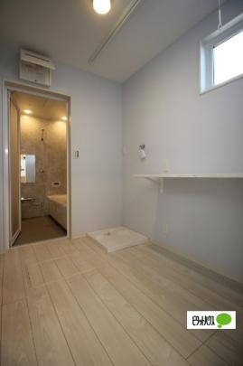 �y���̑��z�@�ݔ�