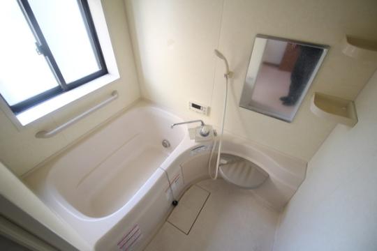 �y���̑��z�@�o�X�^�V�����[