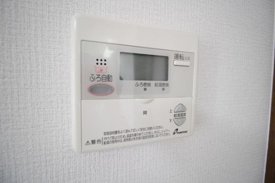 �y���̑��z�@�ݔ�