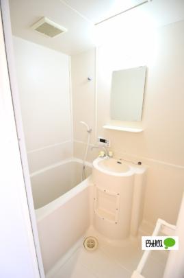 �y���̑��z�@�o�X�^�V�����[