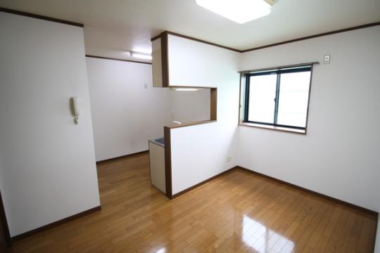 �y���̑��z�@���r���O