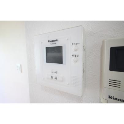 �y���̑��z�@TV�h�A�z��