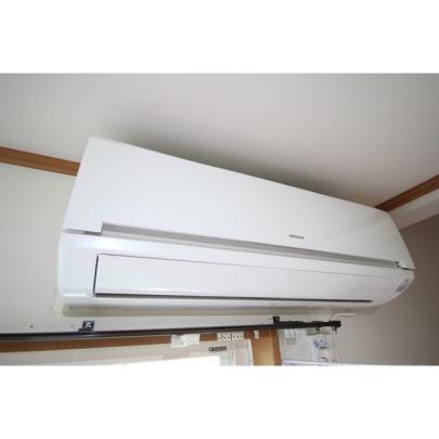 �y���̑��z�@���r���O�G�A�R��