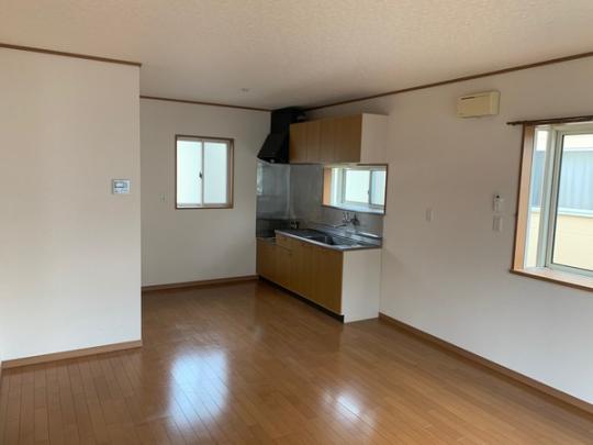 �y���̑��z�@���r���O