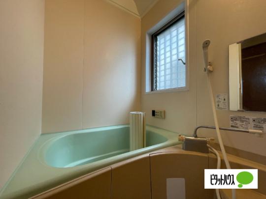 �y���̑��z�@�o�X�^�V�����[
