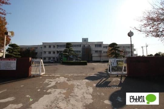 【周辺】　伊勢崎市立第二中学校：1625m