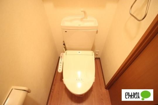 【その他】　シャワー付トイレ
